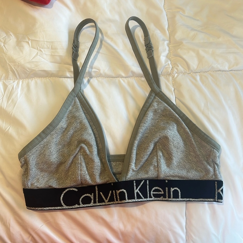 Extra small Calvin Klein Bralette with adjustable straps